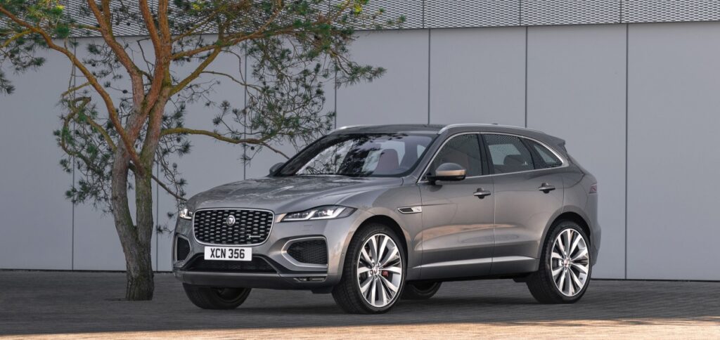 Фото 54 — Jaguar F-Pace: динамичный кроссовер с шикарным дизайном