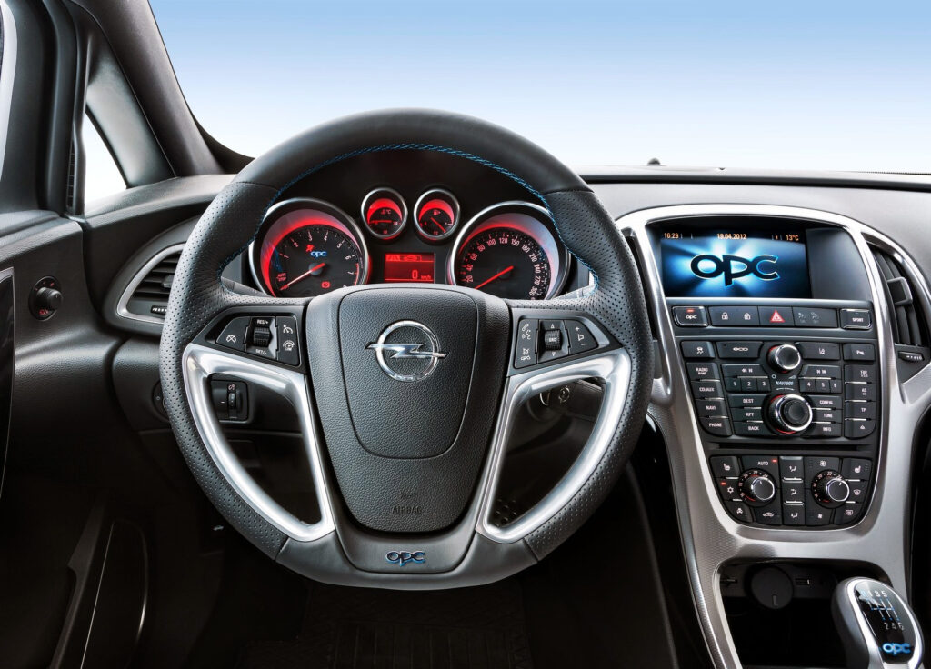 Фото 199 — Как не переплатить за покупку Opel Astra